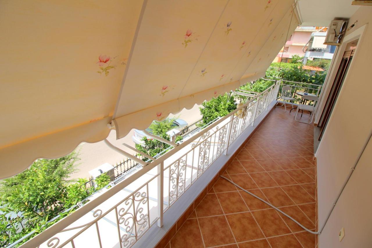 Villa 24 Sarandë Exteriör bild
